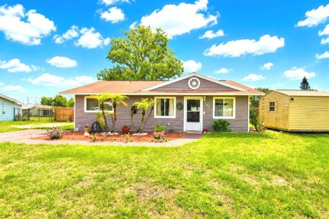 Casa en Lake Wales, Florida 2 dormitorios, 100.33 m2 № 2129409