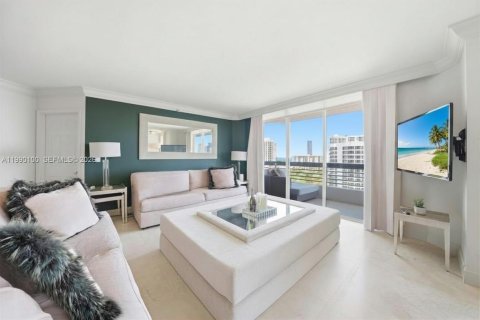 Copropriété à vendre à Aventura, Floride: 2 chambres, 126.81 m2 № 2052077 - photo 8