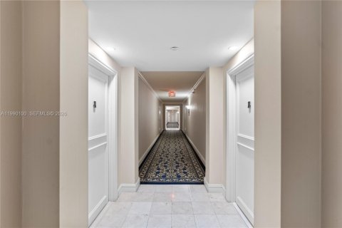 Copropriété à vendre à Aventura, Floride: 2 chambres, 126.81 m2 № 2052077 - photo 24