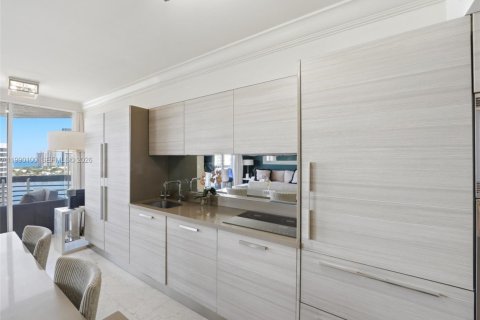 Copropriété à vendre à Aventura, Floride: 2 chambres, 126.81 m2 № 2052077 - photo 5