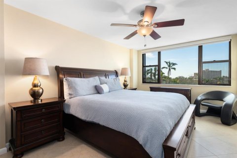 Condominio en venta en Sarasota, Florida, 2 dormitorios, 107.02 m2 № 1568593 - foto 12