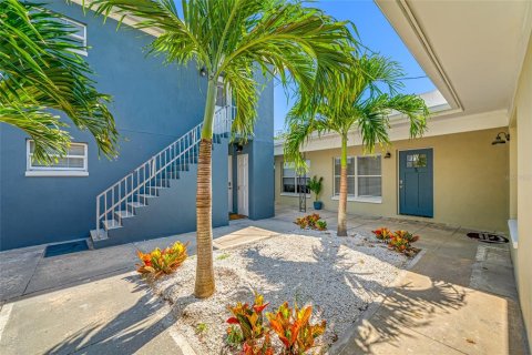 Appartement à louer à Tampa, Floride: 2 chambres, 97.55 m2 № 1906828 - photo 3