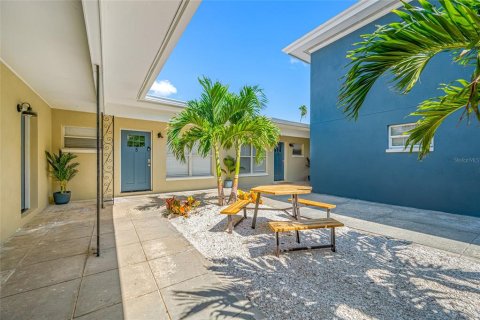 Appartement à louer à Tampa, Floride: 2 chambres, 97.55 m2 № 1906828 - photo 2