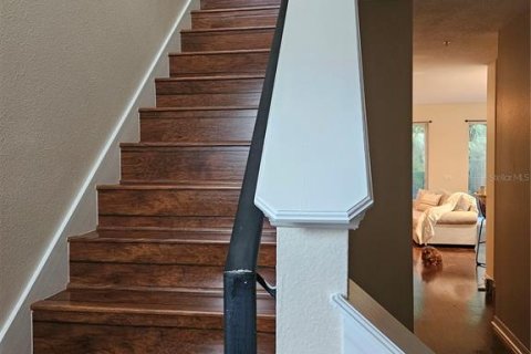 Townhouse in Winter Springs, Florida 2 bedrooms, 144.74 sq.m. № 1906935 - photo 2