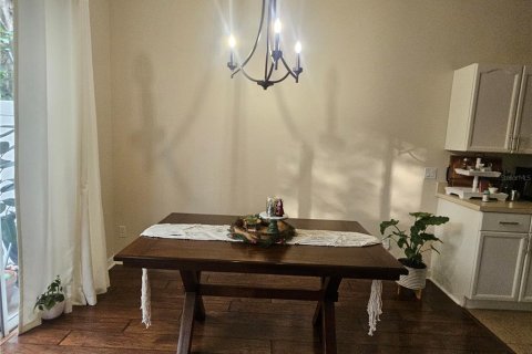 Townhouse in Winter Springs, Florida 2 bedrooms, 144.74 sq.m. № 1906935 - photo 4