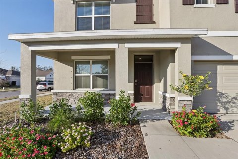 Casa en venta en Brandon, Florida, 5 dormitorios, 242.01 m2 № 1533622 - foto 2