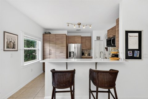 Villa ou maison à vendre à Miami, Floride: 3 chambres, 146.97 m2 № 1975457 - photo 26