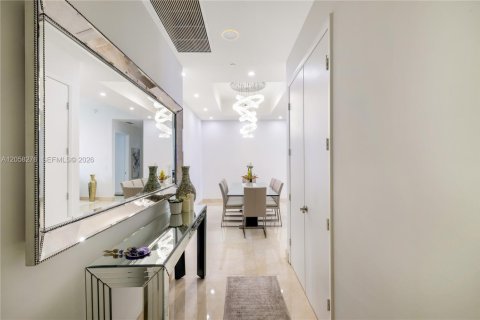 Copropriété à louer à Sunny Isles Beach, Floride: 2 chambres, 133.31 m2 № 2168144 - photo 18