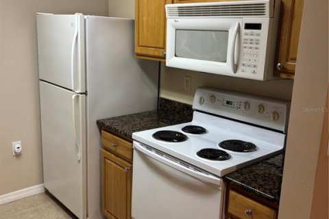 Copropriété à louer à Sarasota, Floride: 2 chambres, 115.29 m2 № 2405545 - photo 3