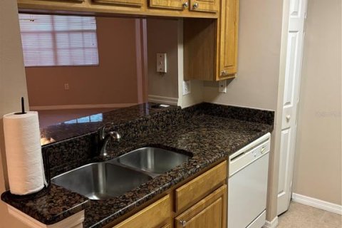 Copropriété à louer à Sarasota, Floride: 2 chambres, 115.29 m2 № 2405545 - photo 2