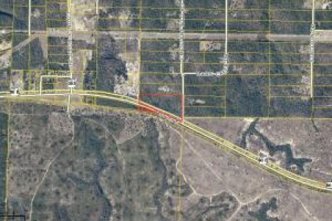 Commercial property in Crestview, Florida № 558055 - photo 1