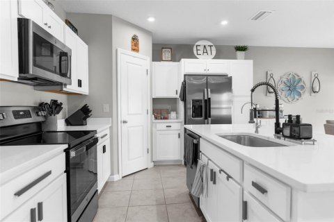 House in Brooksville, Florida 4 bedrooms, 159.98 sq.m. № 1765267 - photo 25