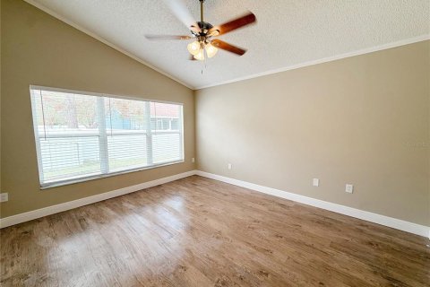 Villa ou maison à louer à Lutz, Floride: 4 chambres, 156.54 m2 № 2431714 - photo 11