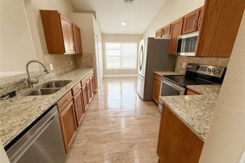 Villa ou maison à louer à Lutz, Floride: 4 chambres, 156.54 m2 № 2431714 - photo 3