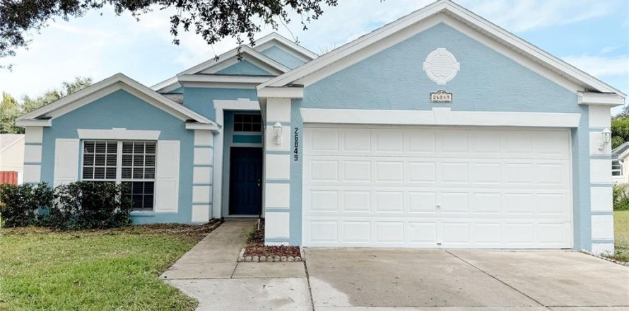 Villa ou maison à Lutz, Floride 4 chambres, 156.54 m2 № 2431714
