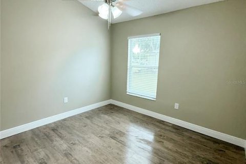Villa ou maison à louer à Lutz, Floride: 4 chambres, 156.54 m2 № 2431714 - photo 6