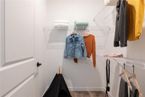 Снять в аренду квартиру в Орландо, Флорида 3 комнаты, 64.2м2, № 2143244 - фото 9