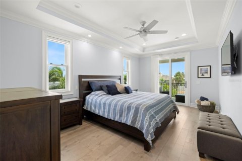 House in Belleair Beach, Florida 4 bedrooms, 310.39 sq.m. № 1843772 - photo 20