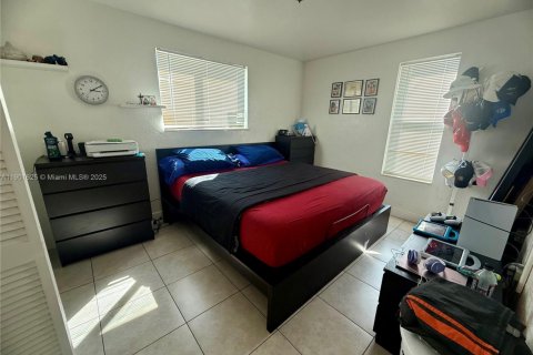 Immobilier commercial à vendre à Miami, Floride: 296.92 m2 № 1953565 - photo 21