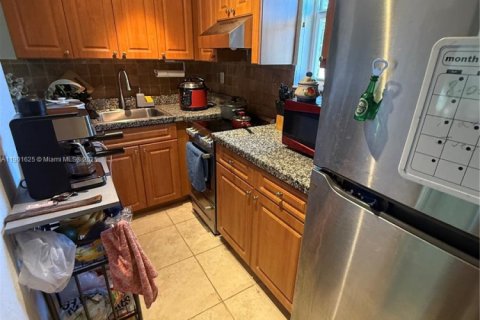 Immobilier commercial à vendre à Miami, Floride: 296.92 m2 № 1953565 - photo 13