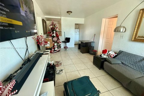 Immobilier commercial à vendre à Miami, Floride: 296.92 m2 № 1953565 - photo 19