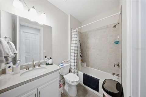 House in Naples, Florida 2 bedrooms, 138.98 sq.m. № 2127685 - photo 14