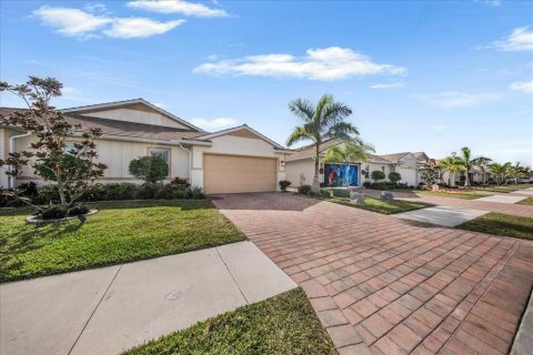 House in Naples, Florida 2 bedrooms, 138.98 sq.m. № 2127685 - photo 3