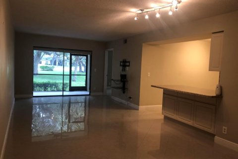 Condo in Boca Raton, Florida, 3 bedrooms  № 2260527 - photo 4