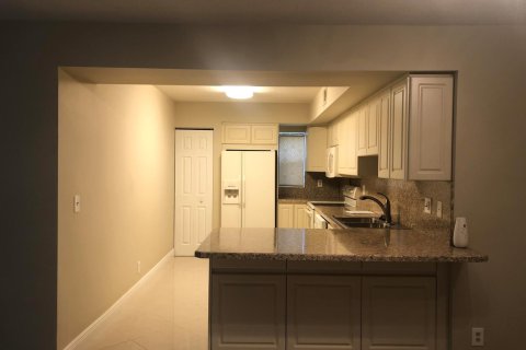 Condo in Boca Raton, Florida, 3 bedrooms  № 2260527 - photo 6