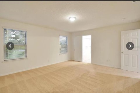 Casa en venta en Kissimmee, Florida, 4 dormitorios, 240.25 m2 № 1804918 - foto 16