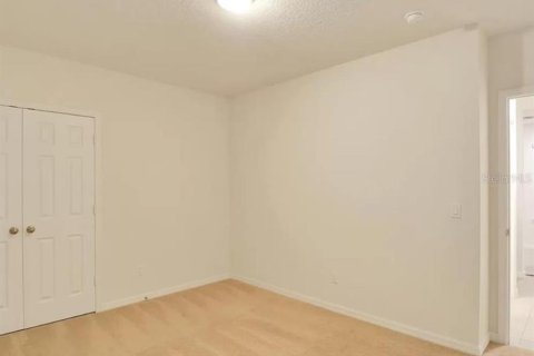 Casa en venta en Kissimmee, Florida, 4 dormitorios, 240.25 m2 № 1804918 - foto 10