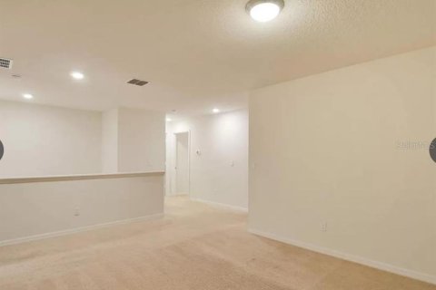 Casa en venta en Kissimmee, Florida, 4 dormitorios, 240.25 m2 № 1804918 - foto 8