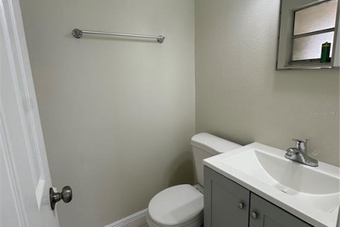 House in Deltona, Florida 3 bedrooms, 103.21 sq.m. № 1848058 - photo 20