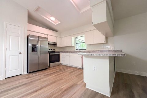 Villa ou maison à vendre à Valrico, Floride: 3 chambres, 157.38 m2 № 2399121 - photo 2