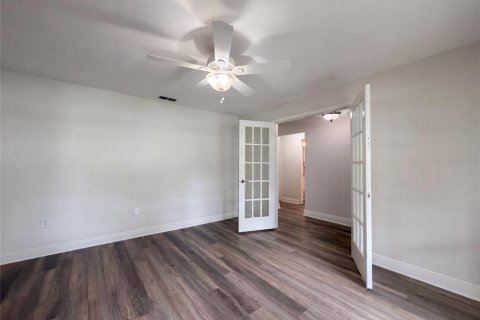 Villa ou maison à vendre à Valrico, Floride: 3 chambres, 157.38 m2 № 2399121 - photo 9