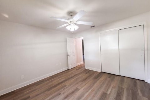 Villa ou maison à vendre à Valrico, Floride: 3 chambres, 157.38 m2 № 2399121 - photo 15