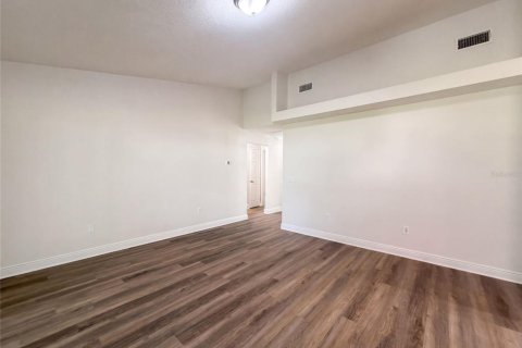 Villa ou maison à vendre à Valrico, Floride: 3 chambres, 157.38 m2 № 2399121 - photo 11