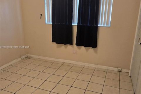 Купить виллу или дом в Майами, Флорида 3 спальни, 183.95м2, № 2017037 - фото 8