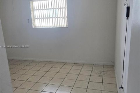 Купить виллу или дом в Майами, Флорида 3 спальни, 183.95м2, № 2017037 - фото 5