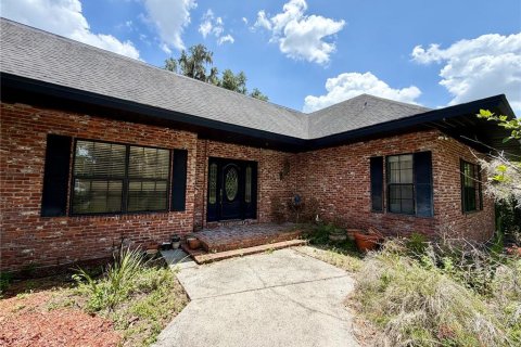 House in Bartow, Florida 3 bedrooms, 309.09 sq.m. № 2226046 - photo 3