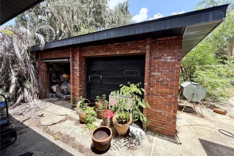 House in Bartow, Florida 3 bedrooms, 309.09 sq.m. № 2226046 - photo 9