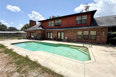 House in Bartow, Florida 3 bedrooms, 309.09 sq.m. № 2226046 - photo 8