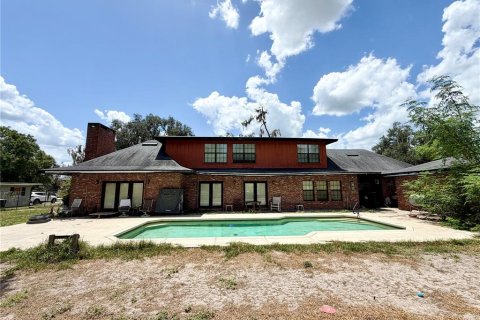 House in Bartow, Florida 3 bedrooms, 309.09 sq.m. № 2226046 - photo 4