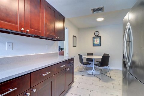 Villa ou maison à vendre à Palm Harbor, Floride: 3 chambres, 180.88 m2 № 1908617 - photo 12