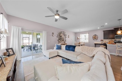 Casa en venta en Orlando, Florida, 5 dormitorios, 228.63 m2 № 2381050 - foto 26