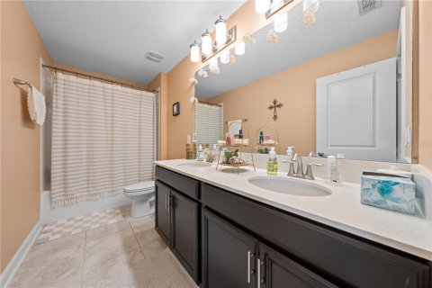 Casa en venta en Orlando, Florida, 5 dormitorios, 228.63 m2 № 2381050 - foto 28