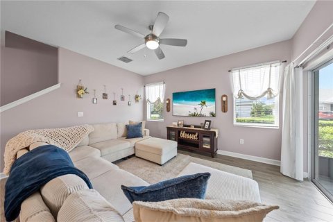 Casa en venta en Orlando, Florida, 5 dormitorios, 228.63 m2 № 2381050 - foto 25
