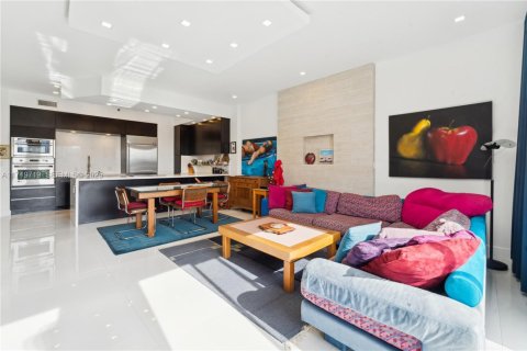 Condo in Aventura, Florida, 3 bedrooms № 2088250 - photo 2