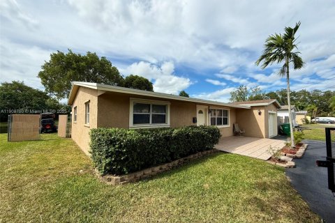 Villa ou maison à vendre à Cooper City, Floride: 3 chambres, 124.86 m2 № 1964644 - photo 14