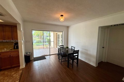 Villa ou maison à vendre à Cooper City, Floride: 3 chambres, 124.86 m2 № 1964644 - photo 17